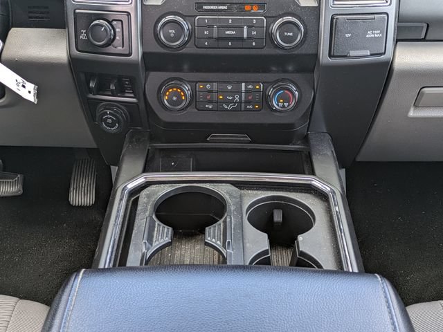 Used 2020 Ford F350 XLT w/ XLT Premium Package AWD/4WD image 19