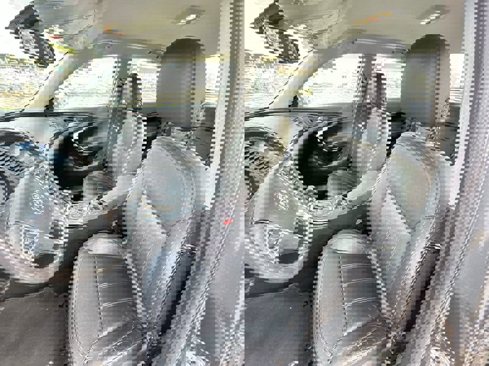 Used 2011 Buick Regal CXL w/ RL3 Preferred Equipment Group image 16