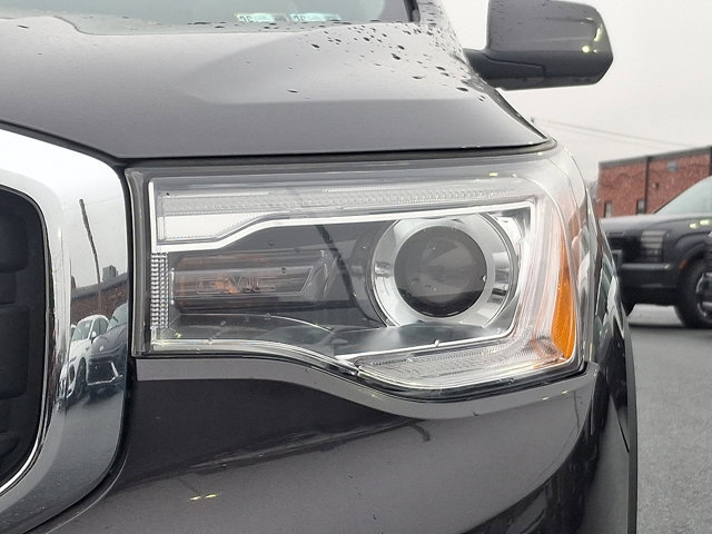 Used 2017 GMC Acadia SLT image 8