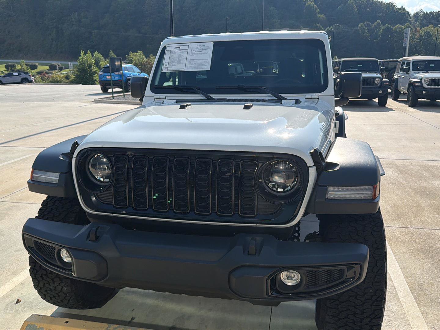 Used 2026 Jeep Wrangler Sport AWD/4WD image 3