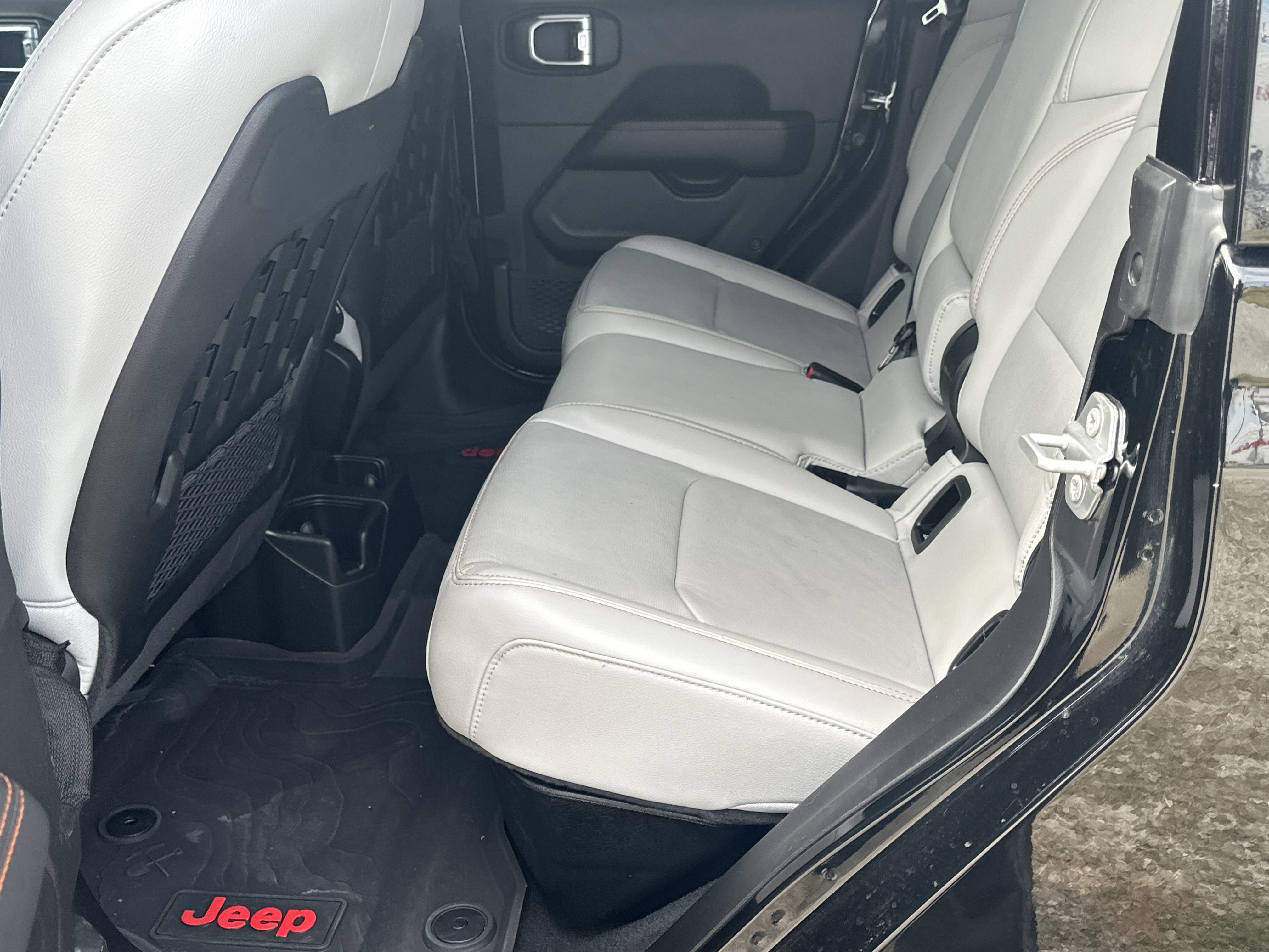 Used 2022 Jeep Gladiator Mojave w/ LED Lighting Group image 20