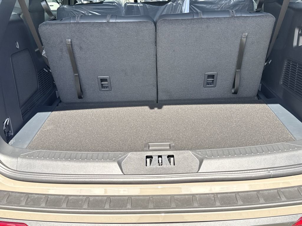 New 2026 Ford Explorer ST-Line RWD image 21