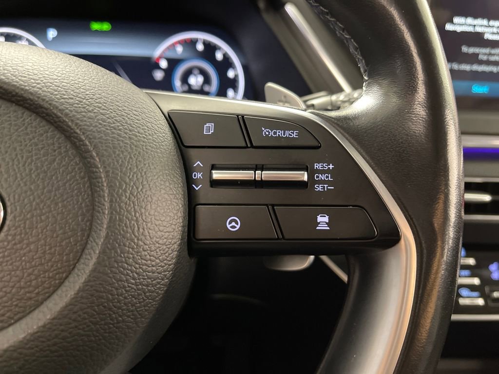 Used 2022 Hyundai Sonata Limited image 29