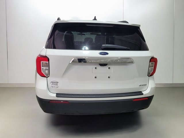 Used 2022 Ford Explorer XLT image 22