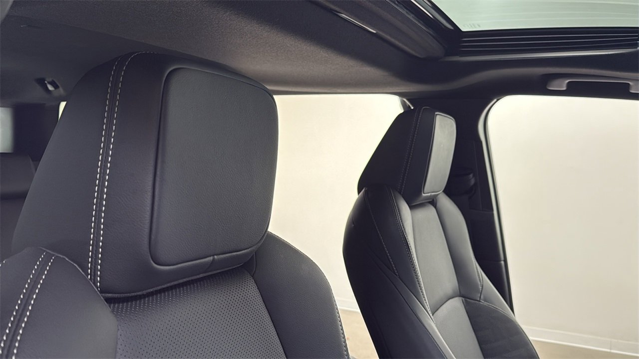 Certified 2025 Toyota 4Runner TRD Off-Road Premium image 19