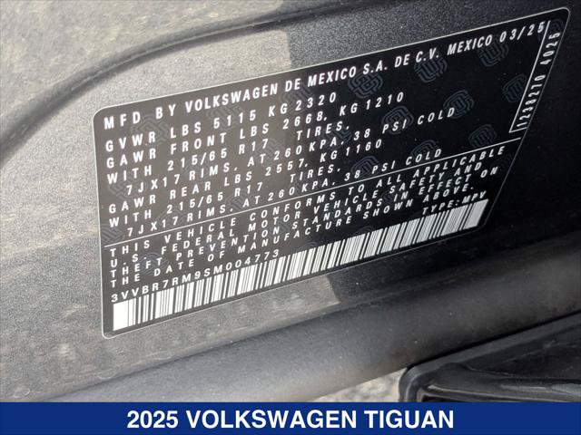 Certified 2025 Volkswagen Tiguan S AWD/4WD image 23