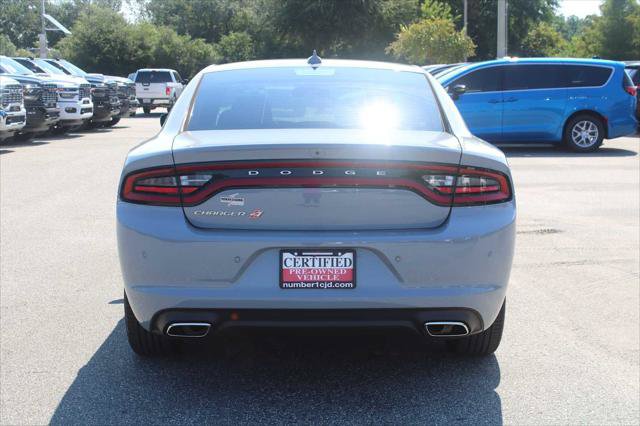 Certified 2022 Dodge Charger SXT w/ Driver Convenience Group AWD/4WD image 4