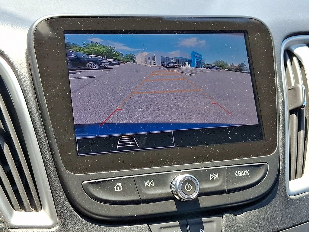 Used 2024 Chevrolet Malibu LT FWD image 18