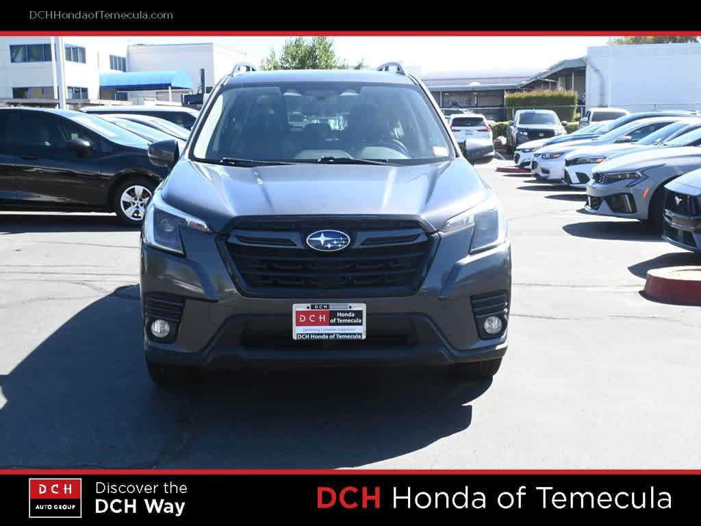 Used 2023 Subaru Forester Limited AWD/4WD image 2