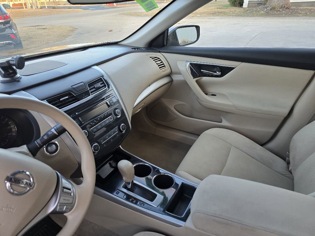 Used 2014 Nissan Altima 2.5 S image 12