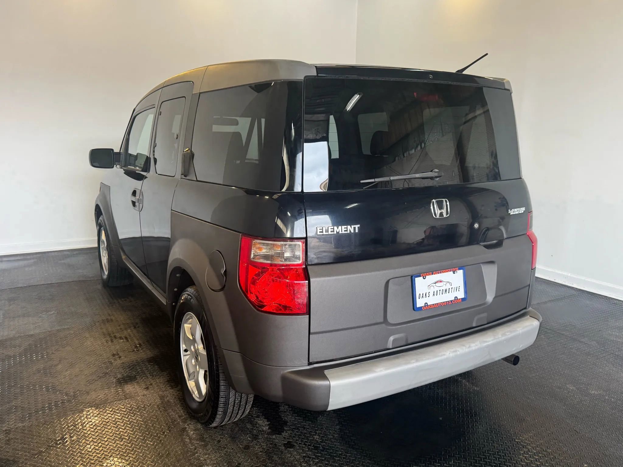 Used 2003 Honda Element EX image 4
