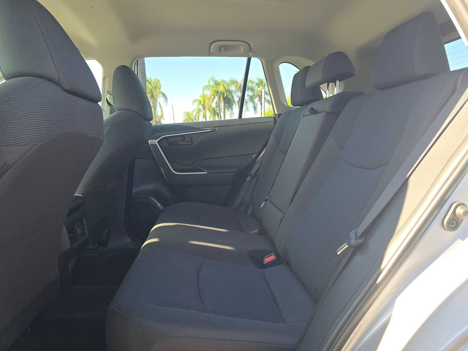 Certified 2025 Toyota RAV4 LE AWD/4WD image 16
