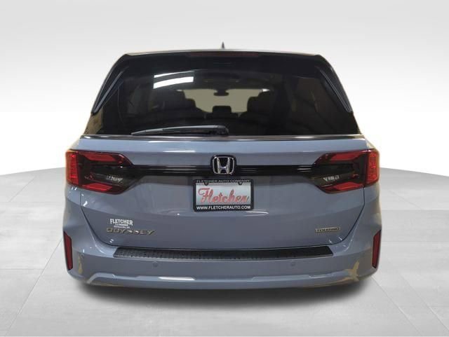New 2026 Honda Odyssey Touring image 5