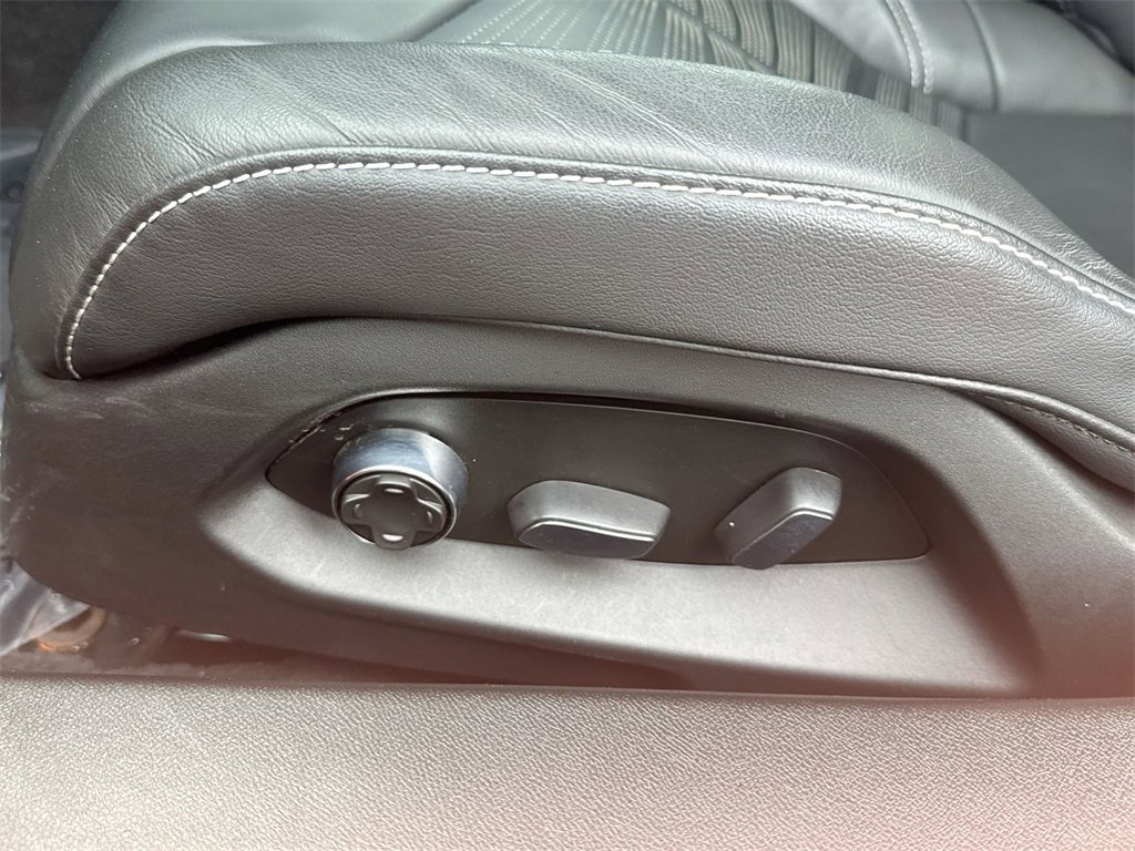 Used 2024 Chevrolet Corvette E-Ray w/ Stealth Interior Trim Package image 14