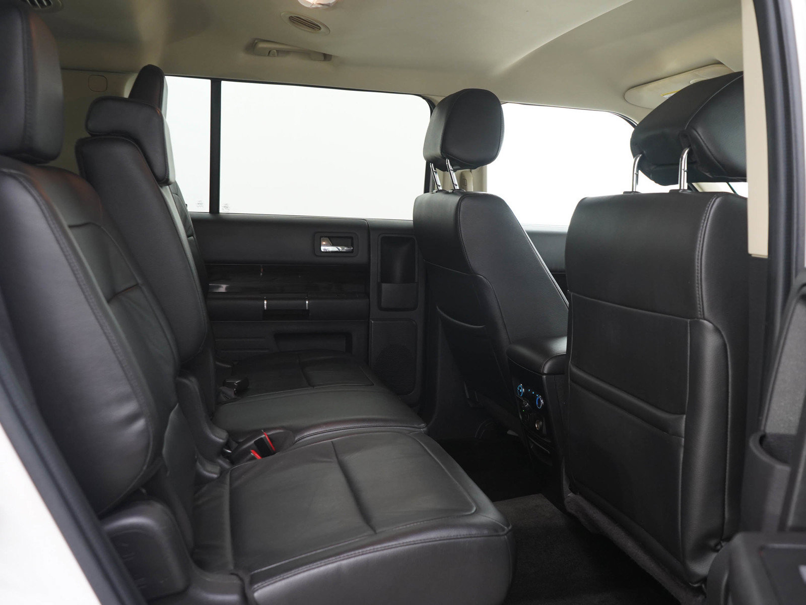 Used 2016 Ford Flex SEL w/ Equipment Group 202A AWD/4WD image 14