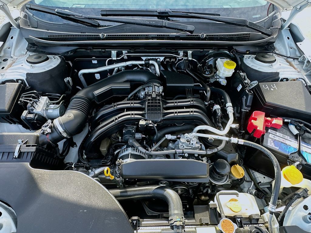 Used 2022 Subaru Outback Touring w/ Popular Package #2 image 33