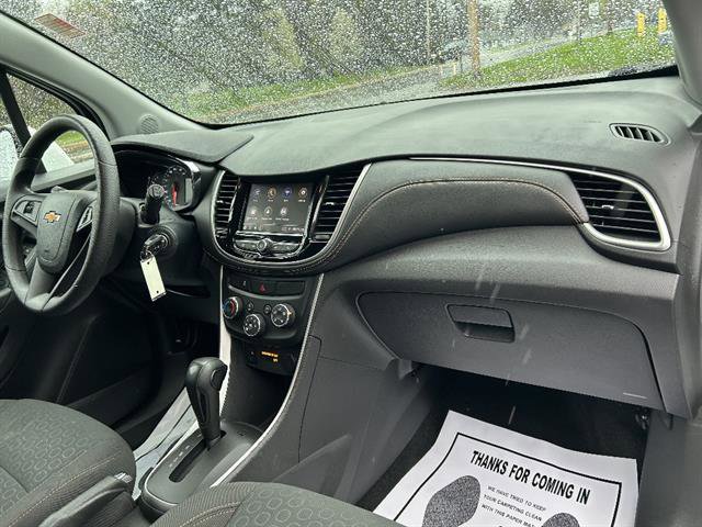 Used 2021 Chevrolet Trax LS w/ Tint and Cruise Package FWD image 37