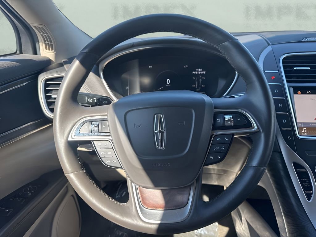 Used 2019 Lincoln Nautilus Select FWD image 13