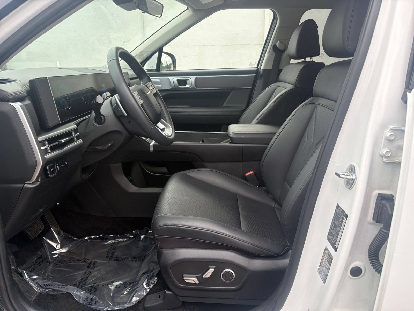Used 2026 Hyundai Santa Fe SEL AWD/4WD image 29
