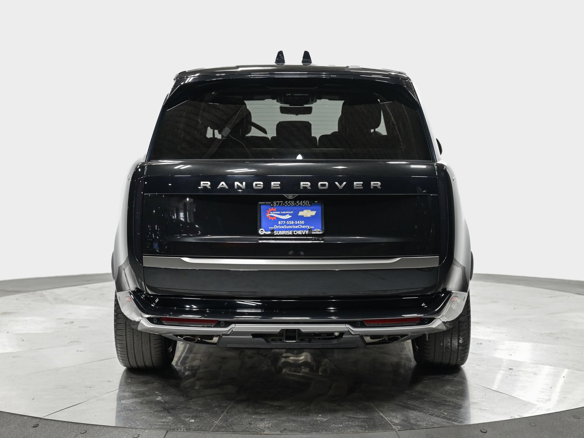 Used 2024 Land Rover Range Rover SE AWD/4WD image 5