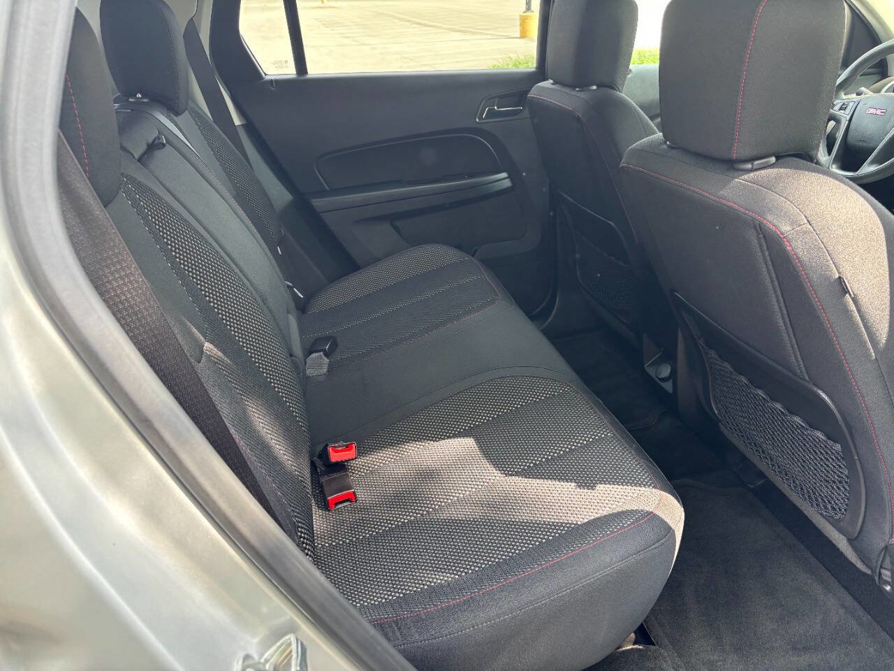 Used 2016 GMC Terrain SLE FWD image 10