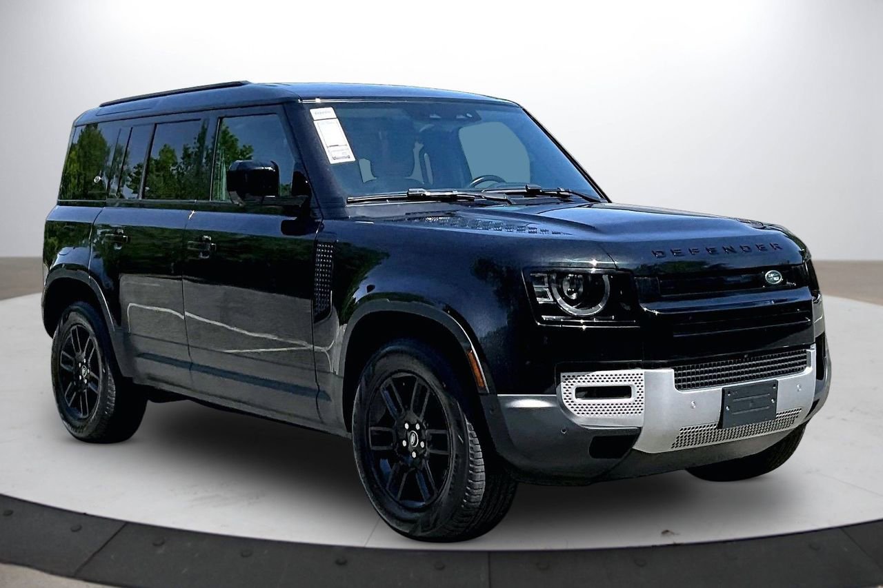 Used 2024 Land Rover Defender 110 S AWD/4WD image 2