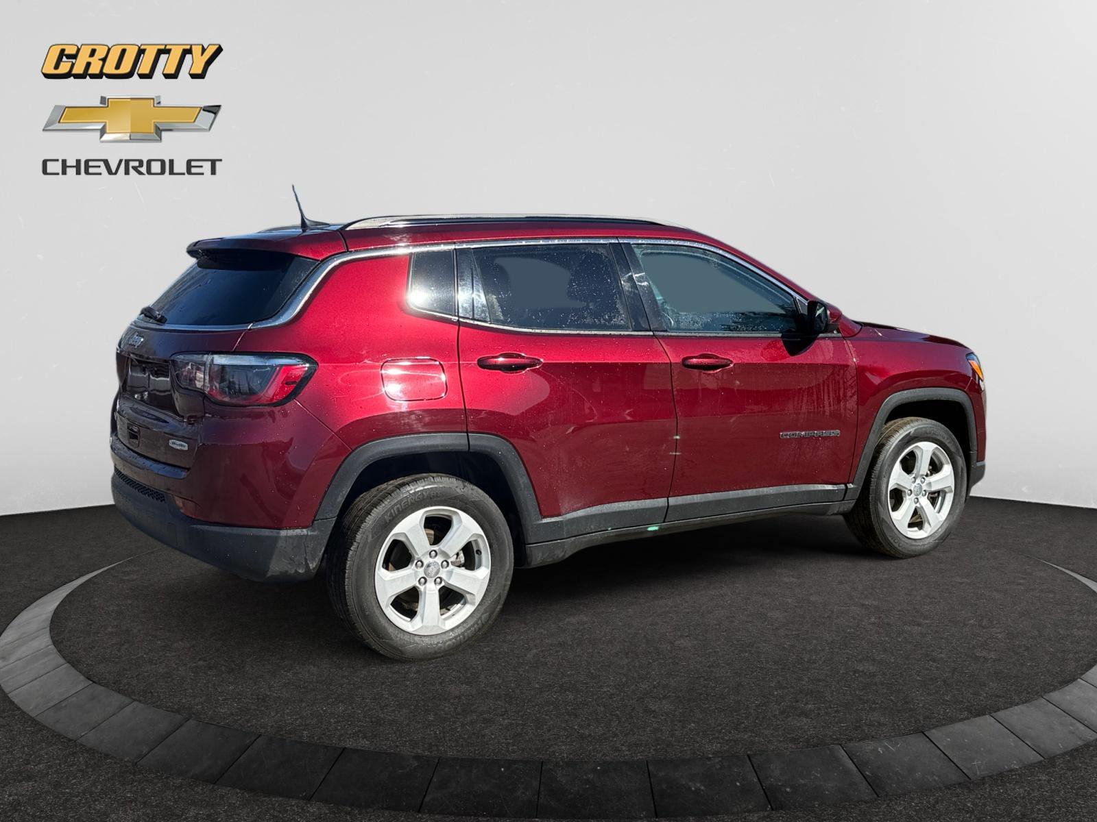 Used 2021 Jeep Compass Latitude AWD/4WD image 5