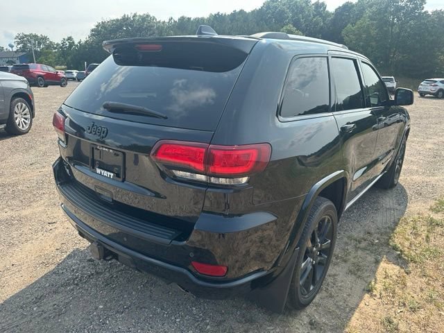 Used 2021 Jeep Grand Cherokee Altitude AWD/4WD image 6