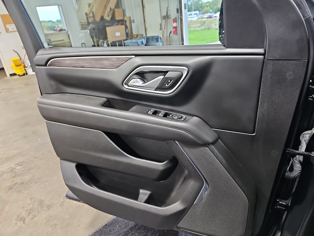 Used 2023 Chevrolet Suburban LS w/ Driver Alert Package AWD/4WD image 27