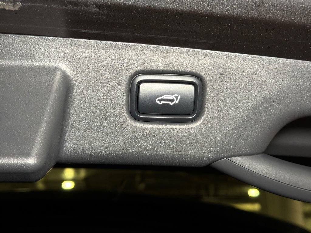 Certified 2023 Kia Niro Wave FWD image 7