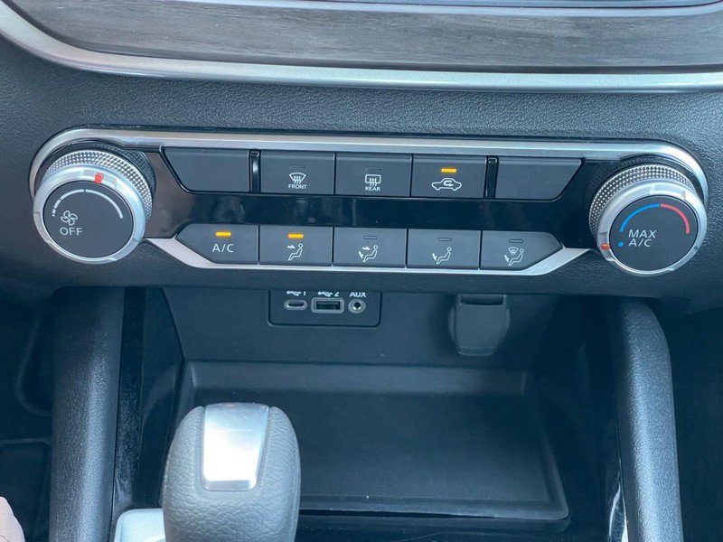 Used 2024 Nissan Altima 2.5 SV image 41