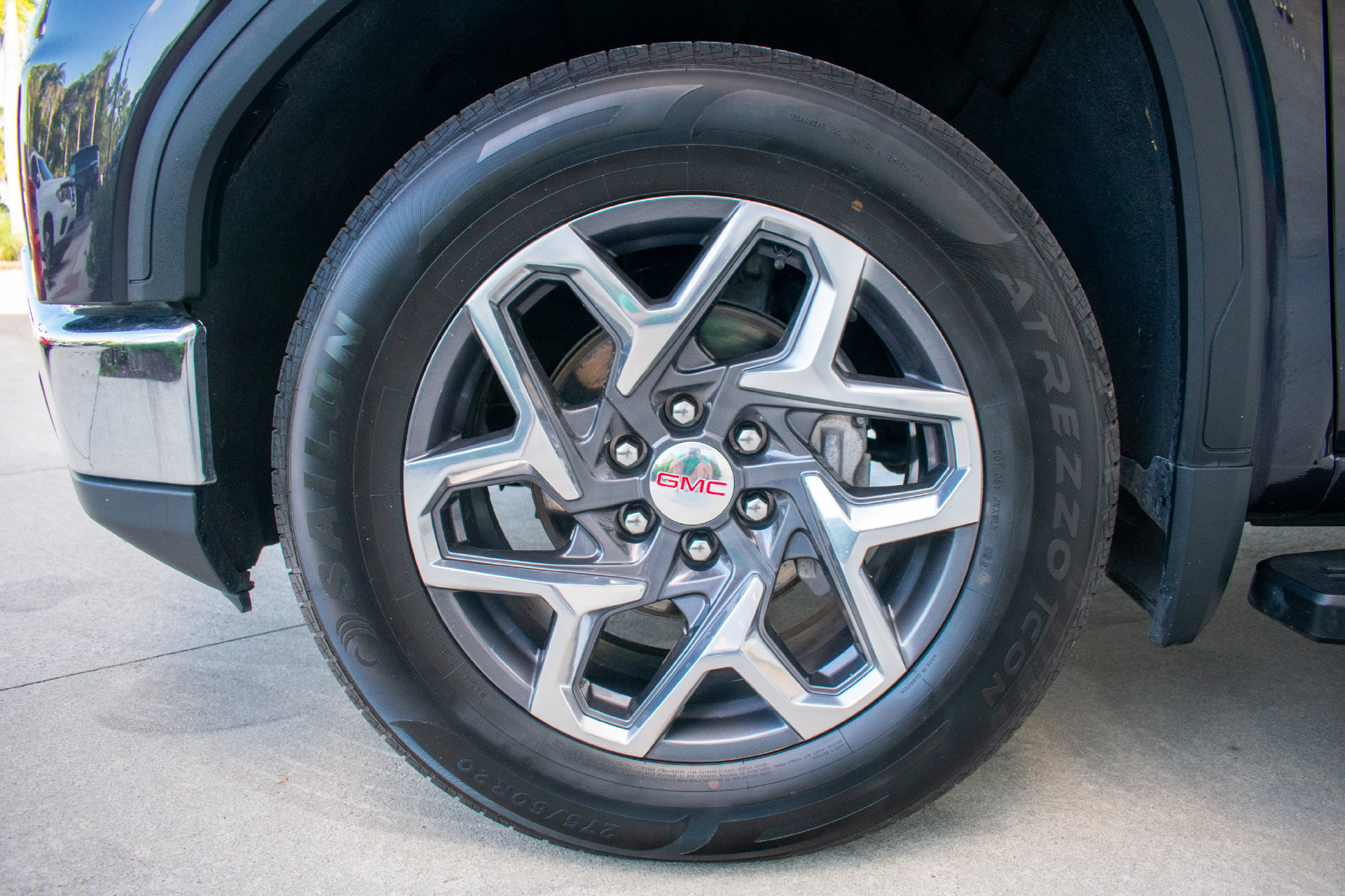 Used 2022 GMC Sierra 1500 SLT w/ SLT Premium Package RWD image 15