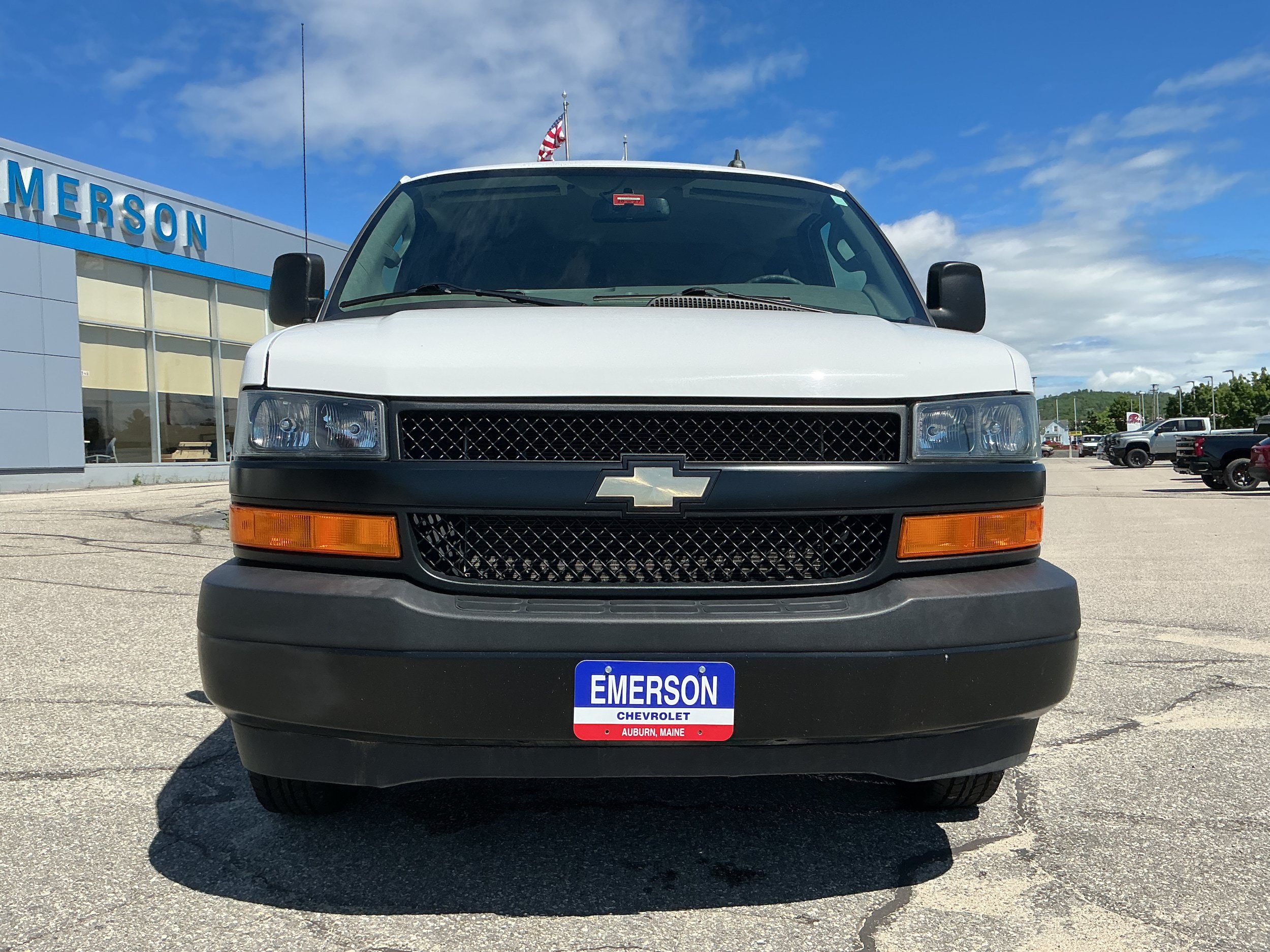 Certified 2023 Chevrolet Express 3500 LS RWD image 5