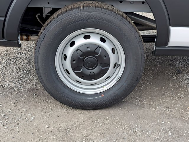 New 2027 Ford Transit 150 148 Medium Roof w/ Load Area Protection Package RWD image 8