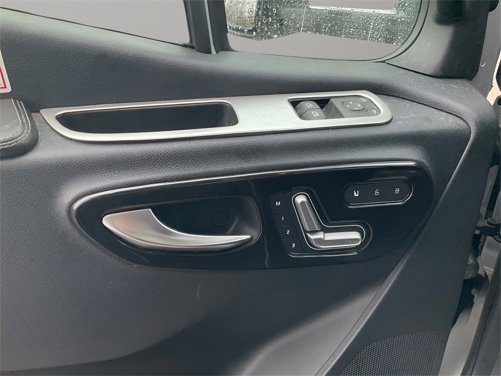Used 2019 Mercedes-Benz Sprinter 170 image 17
