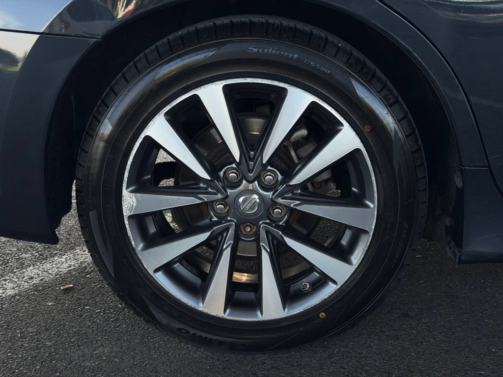 Used 2017 Nissan Altima 2.5 SL FWD image 55