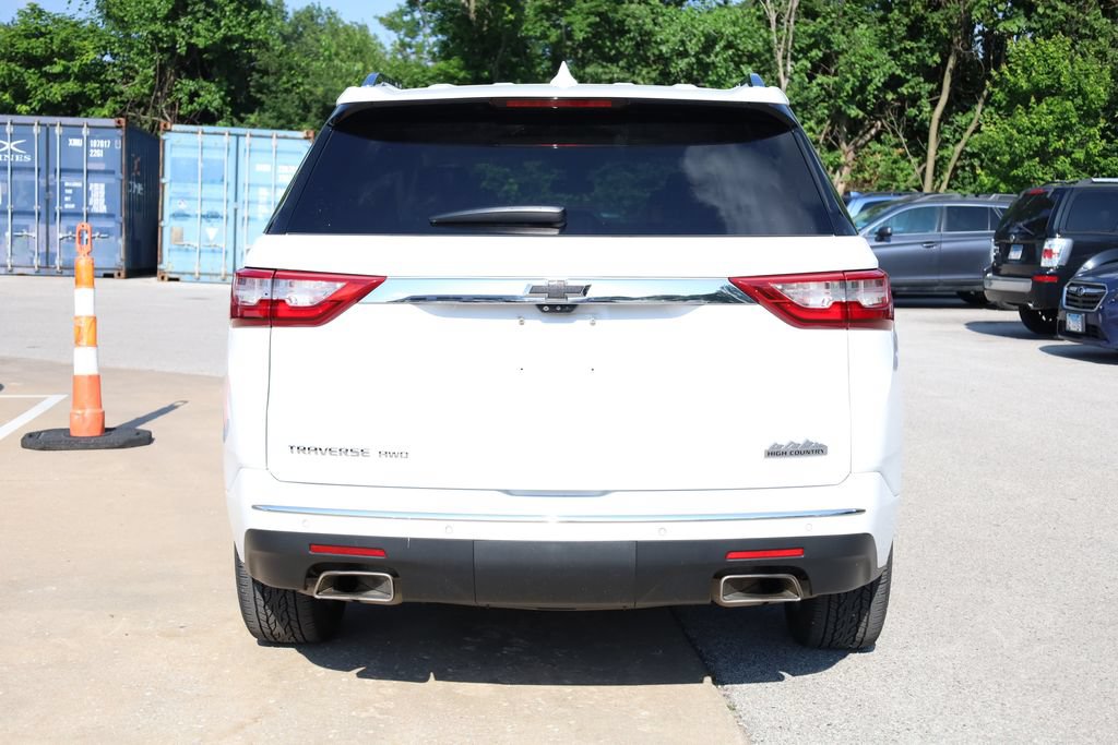 Used 2020 Chevrolet Traverse High Country w/ LPO, Floor Liner Package AWD/4WD image 5
