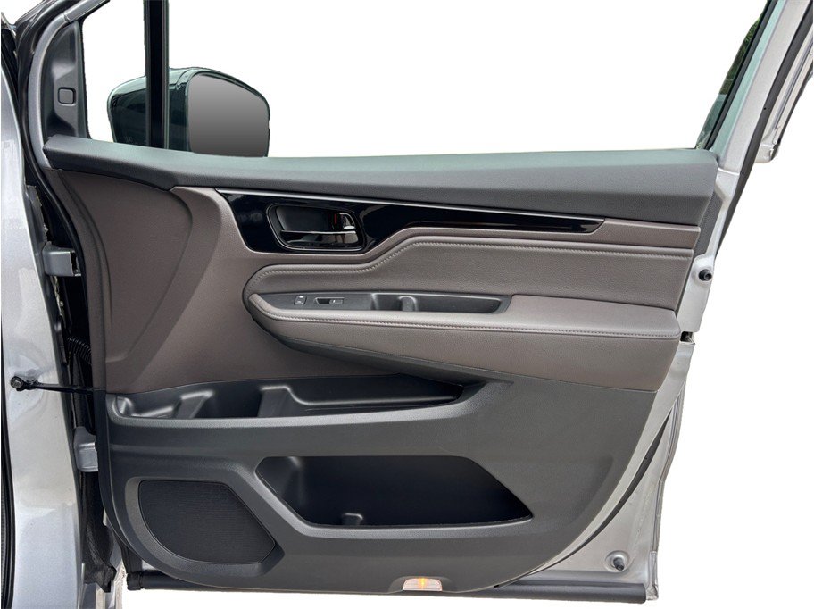 Used 2023 Honda Odyssey Elite image 48