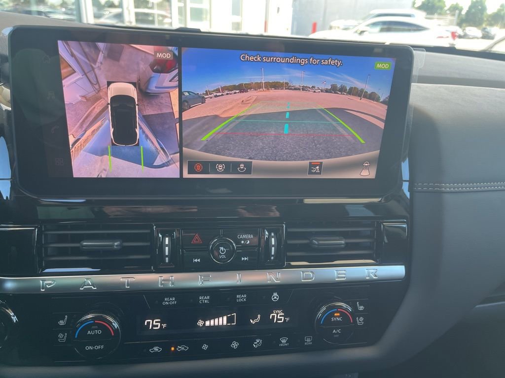 New 2026 Nissan Pathfinder Platinum w/ Cargo Package FWD image 16