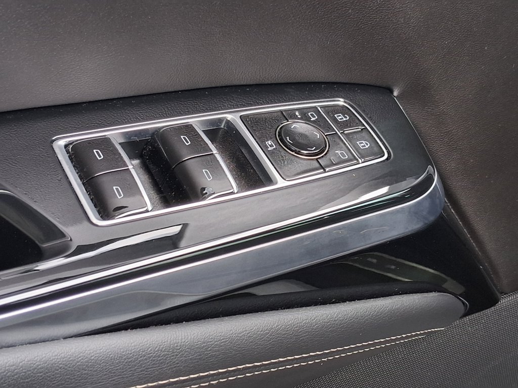 Used 2026 Cadillac Escalade Sport w/ Touring Package AWD/4WD image 19
