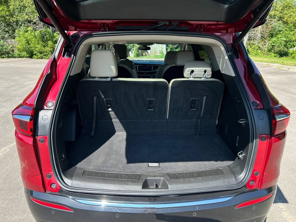 Used 2020 Buick Enclave Essence w/ Sound and Sites Package FWD image 14