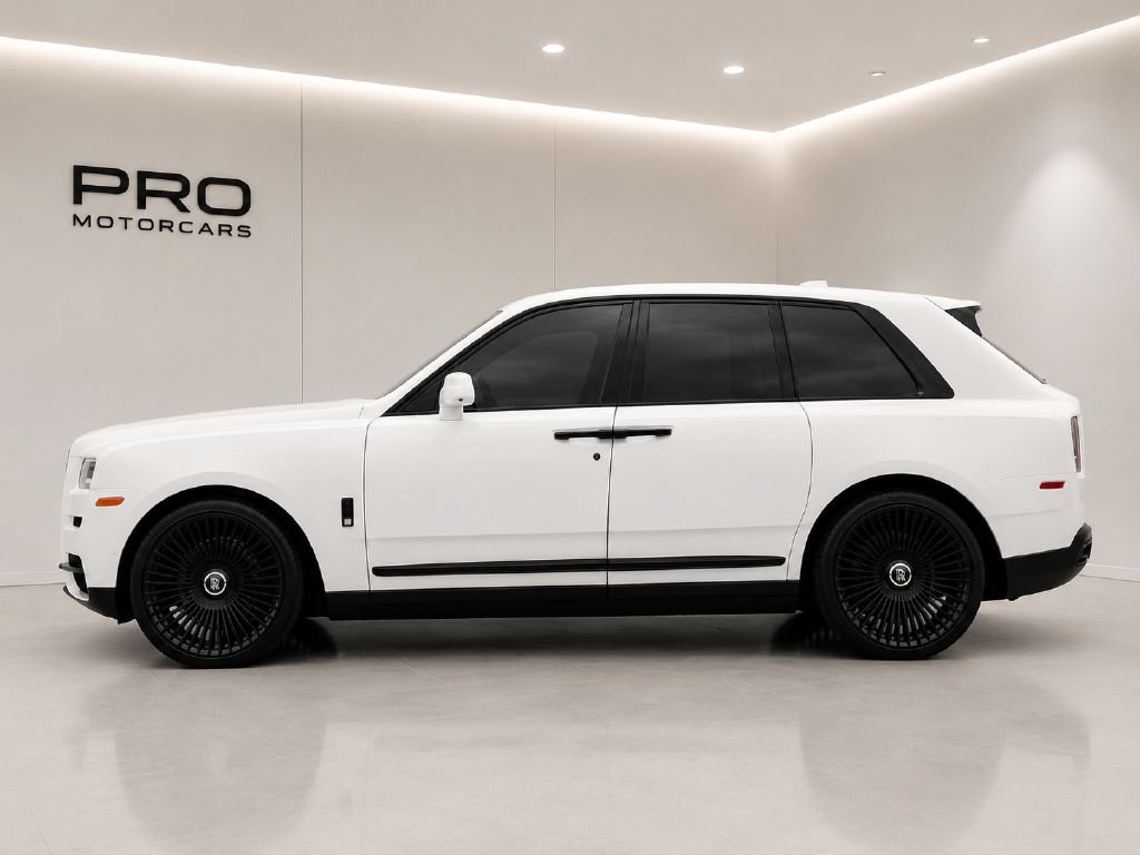 Used 2021 Rolls-Royce Cullinan AWD/4WD image 5