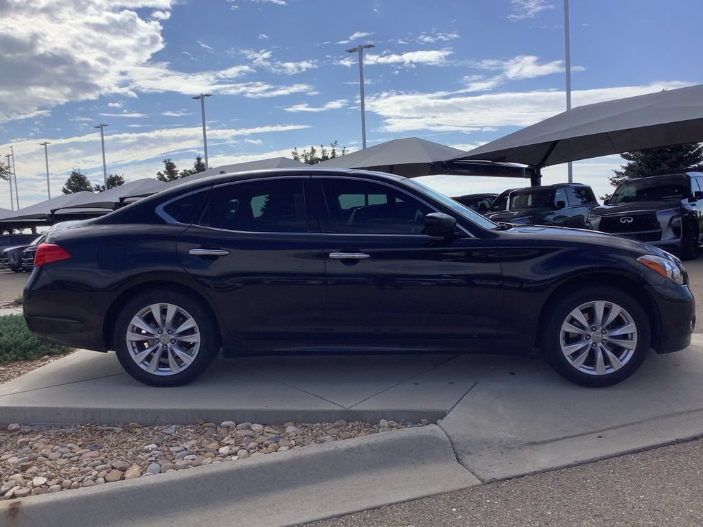 Used 2011 INFINITI M37 x w/ Premium Pkg AWD/4WD image 2