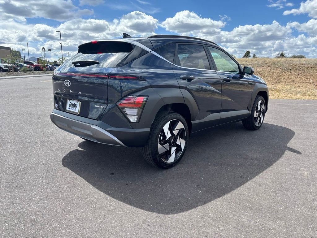 Certified 2025 Hyundai Kona Limited AWD/4WD image 7