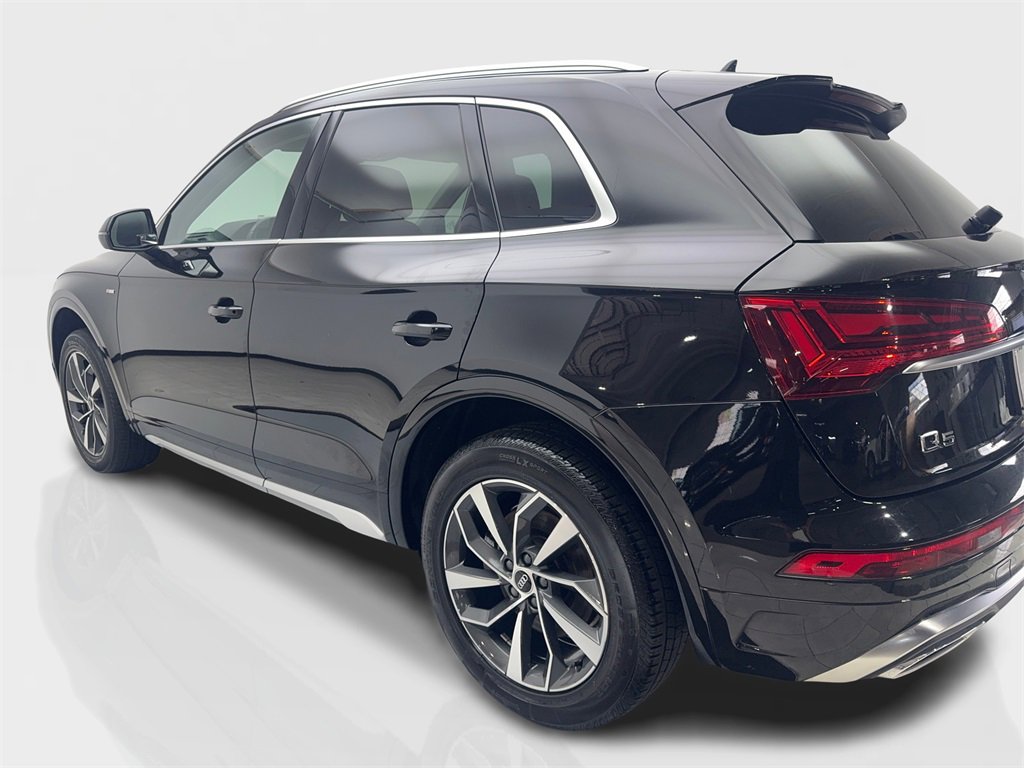 Used 2022 Audi Q5 2.0T Premium w/ Convenience Package image 14