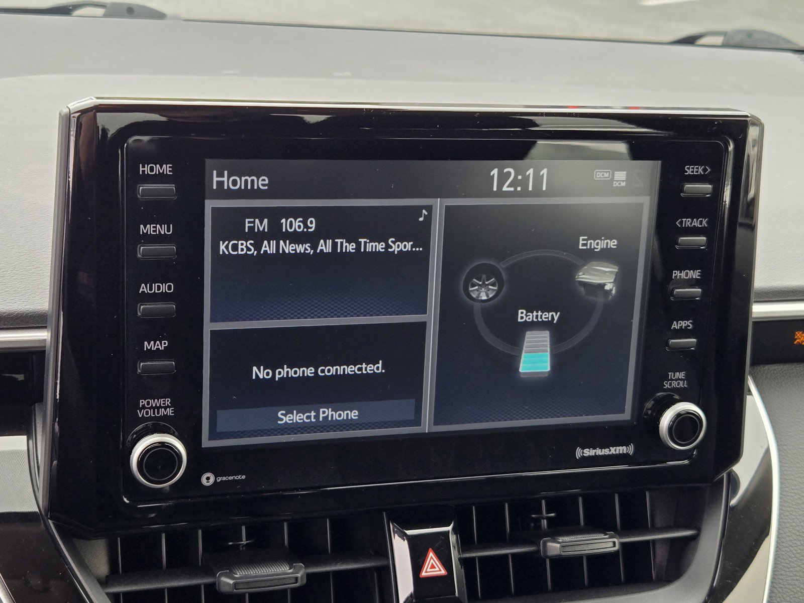 Used 2022 Toyota Corolla LE image 18