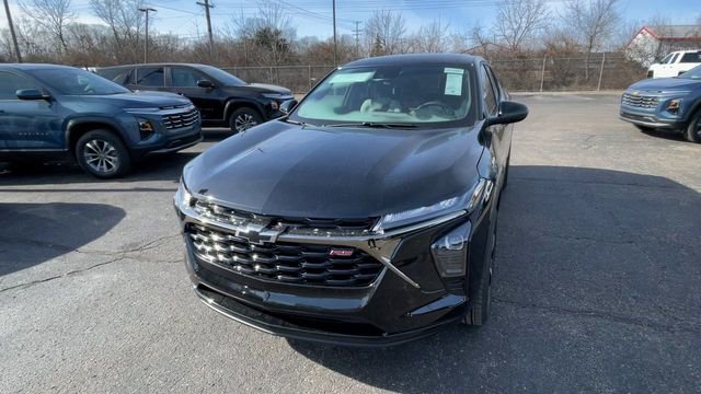 New 2026 Chevrolet Trax RS w/ Driver Confidence Package image 5