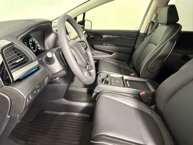 New 2026 Honda Odyssey Touring image 19