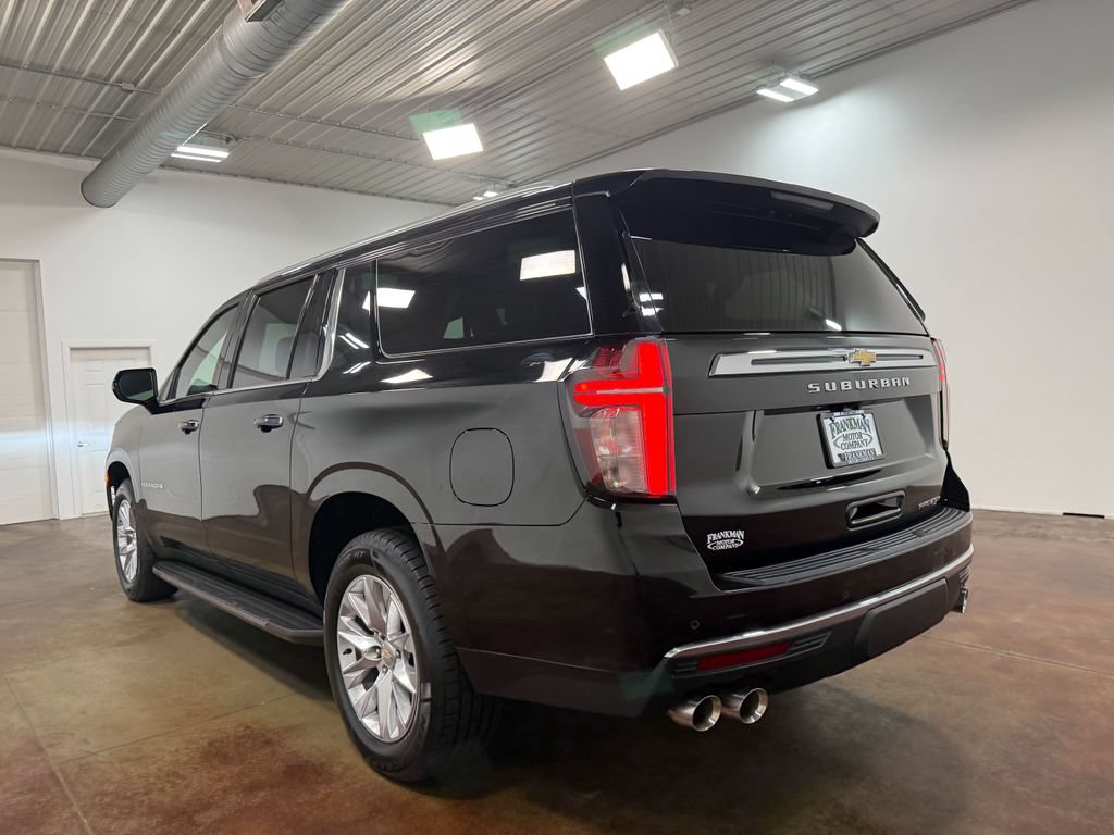 Used 2024 Chevrolet Suburban Premier AWD/4WD image 34