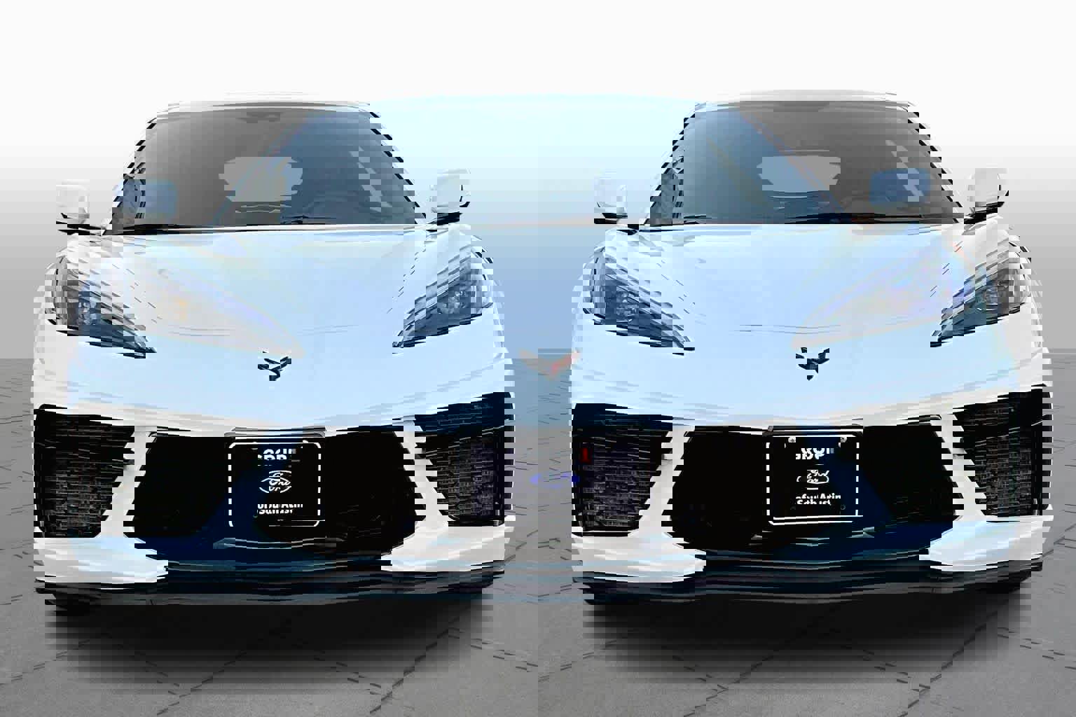 Used 2022 Chevrolet Corvette Stingray Coupe w/ Z51 Performance Package image 3